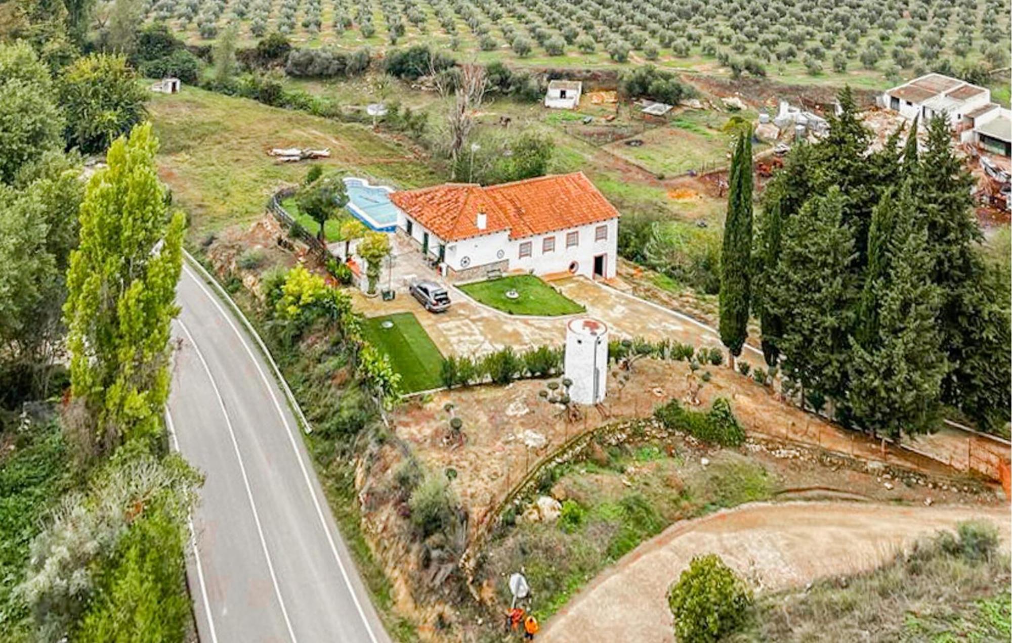 6 Bedroom Amazing Home In La Puebla De Los Infan La Puebla de los Infantes Exterior photo